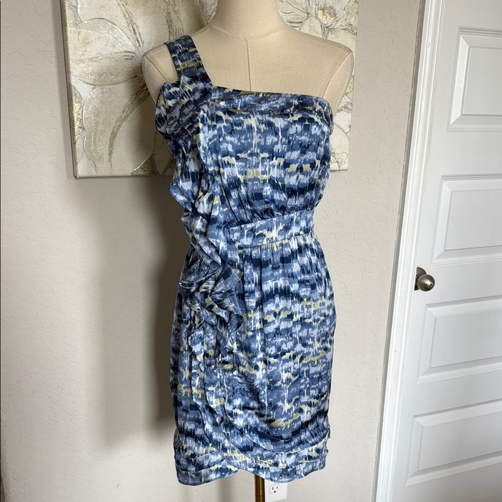 BCBGeneration One Shoulder Dress Sz 2